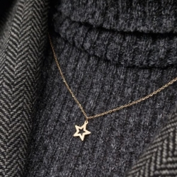گردنبند ستاره تو خالی
