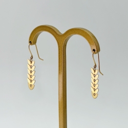 گوشواره مگلی