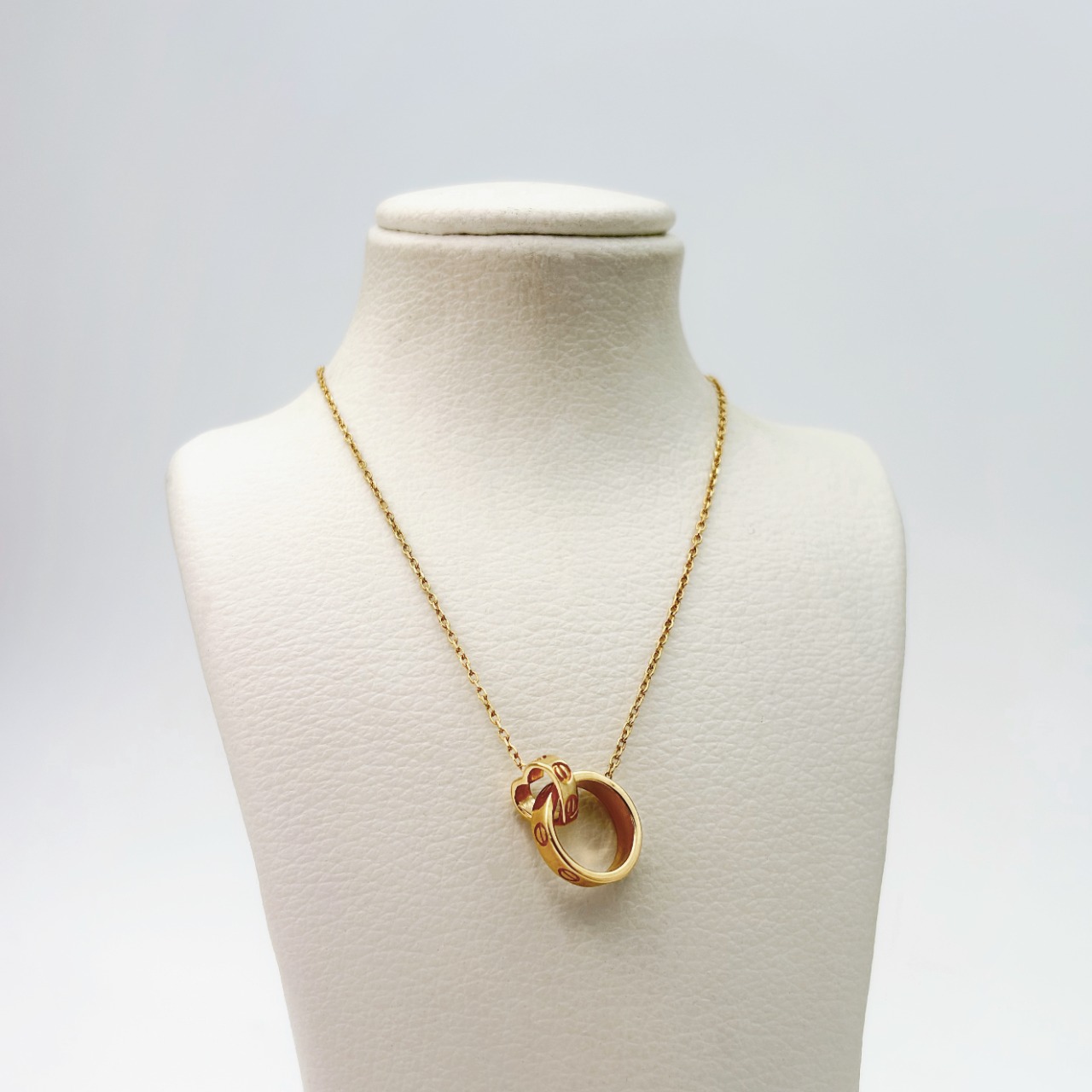 گردنبند کارتیه پیچ